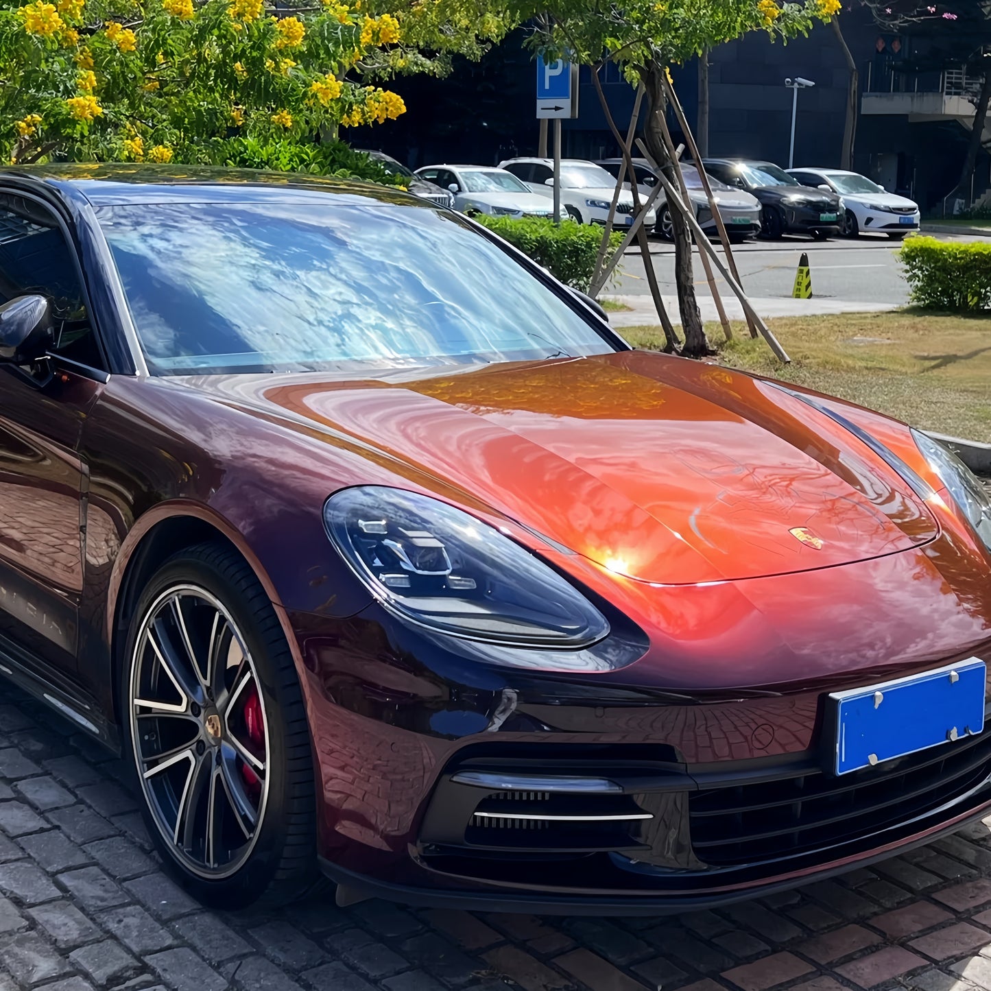 PET Gloss Shifting Red to Black Car Vinyl Wrap