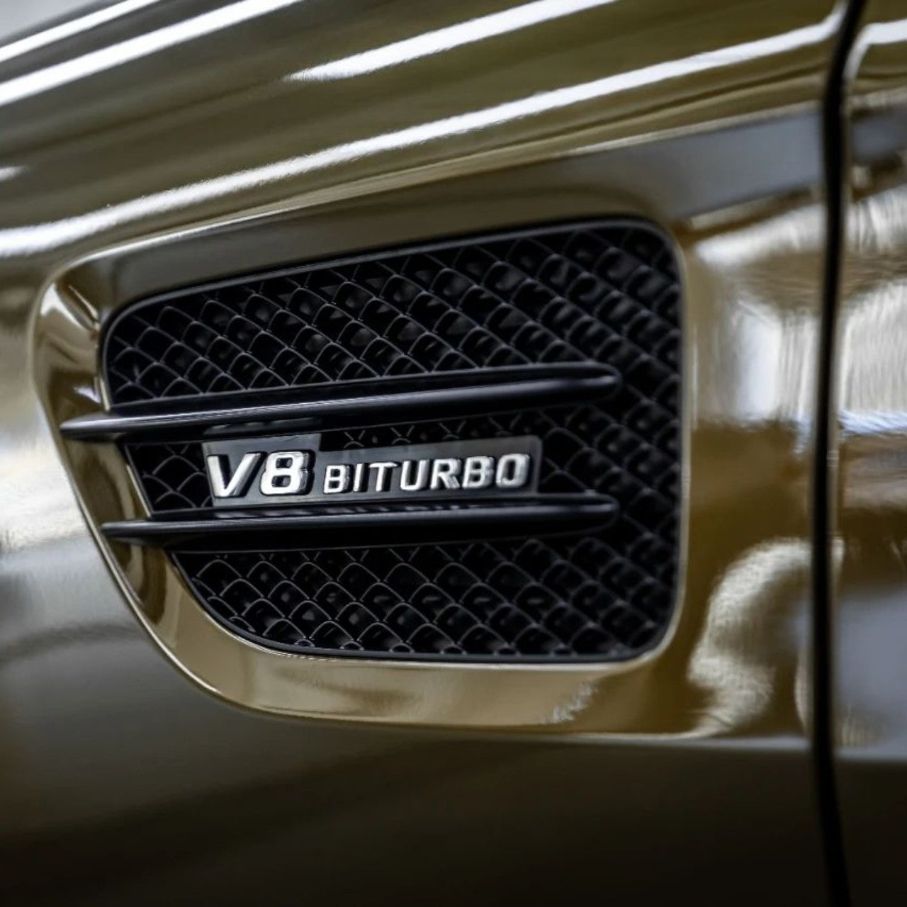 Gloss Metallic Midnight Gold Wrap