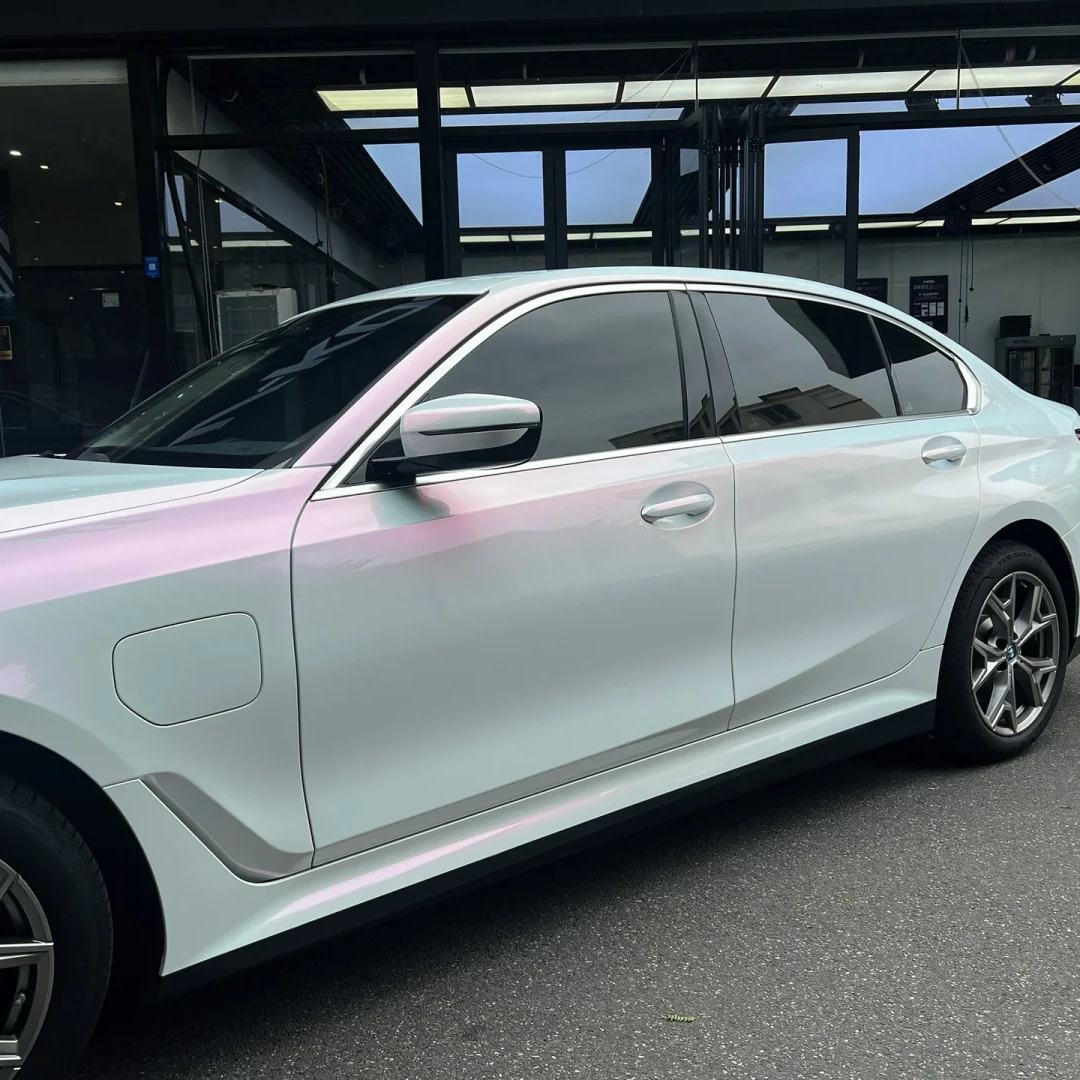 BMW Gloss PET Diamond Pink White Car Vinyl Wrap