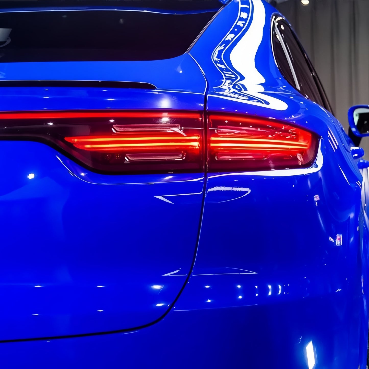 Glossy Crystal Royal Blue Car Vinyl Wrap