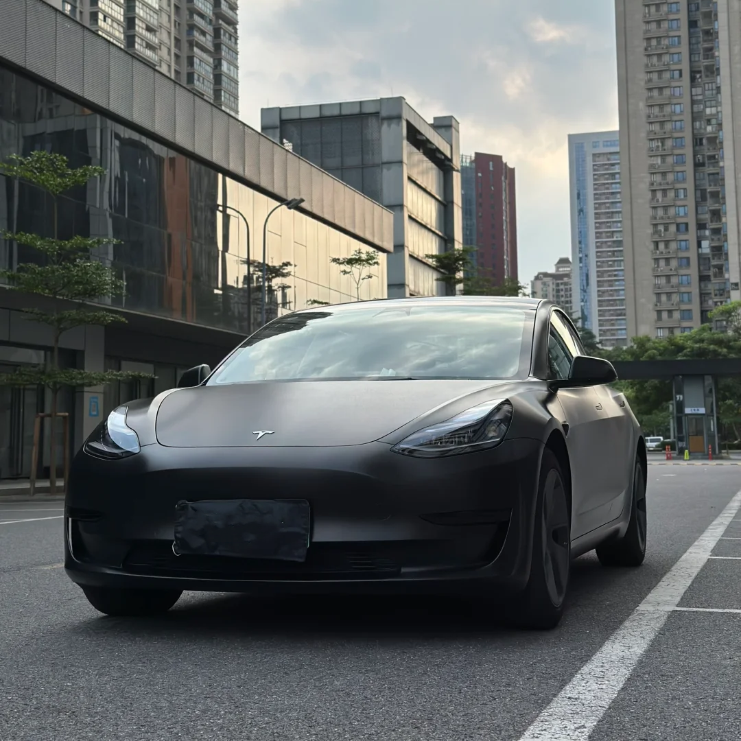 Matte Metallic Brushed Black Car Vinyl Wrap