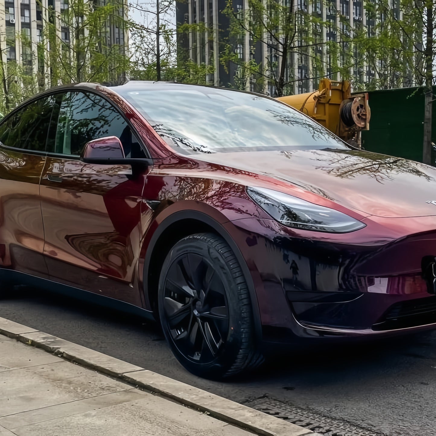 PET Gloss Shifting Red to Black Car Vinyl Wrap