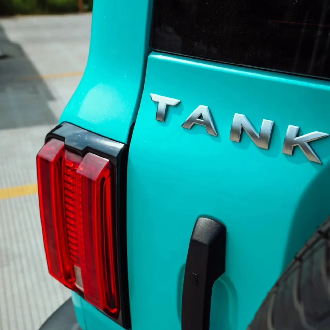 Quality Super Gloss Sparkle Tiffany Car Vinyl Wrap  For Sale | Carwraponline.com