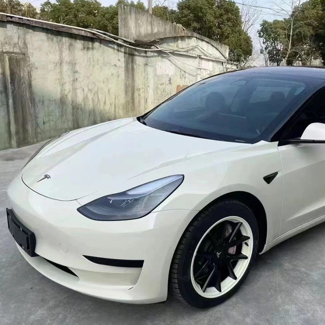 Tesla Benz Gloss Pepper Coopers White Car Vinyl Wrap